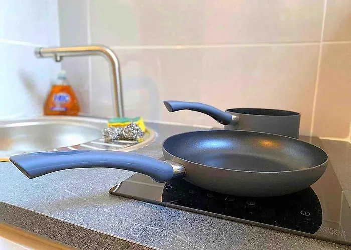 Cocon A Deux Pas Des Arenes - Charme & Confort Nîmes