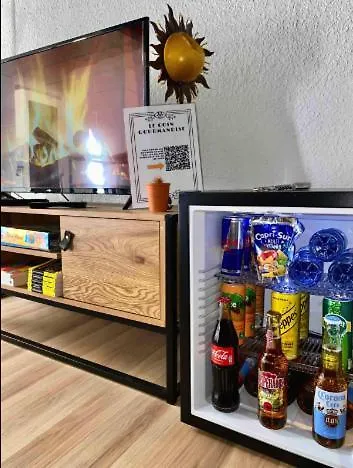 Cocon A Deux Pas Des Arenes - Charme & Confort * Nîmes